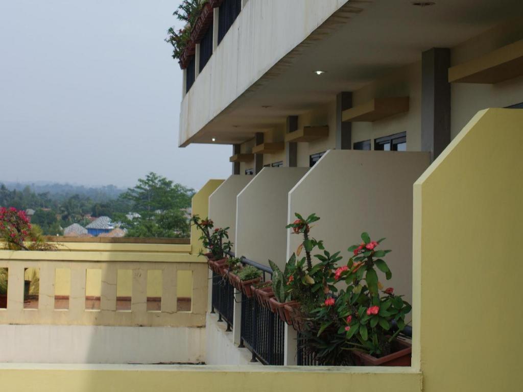 בוגור Green Wattana Hotel Sentul מראה חיצוני תמונה