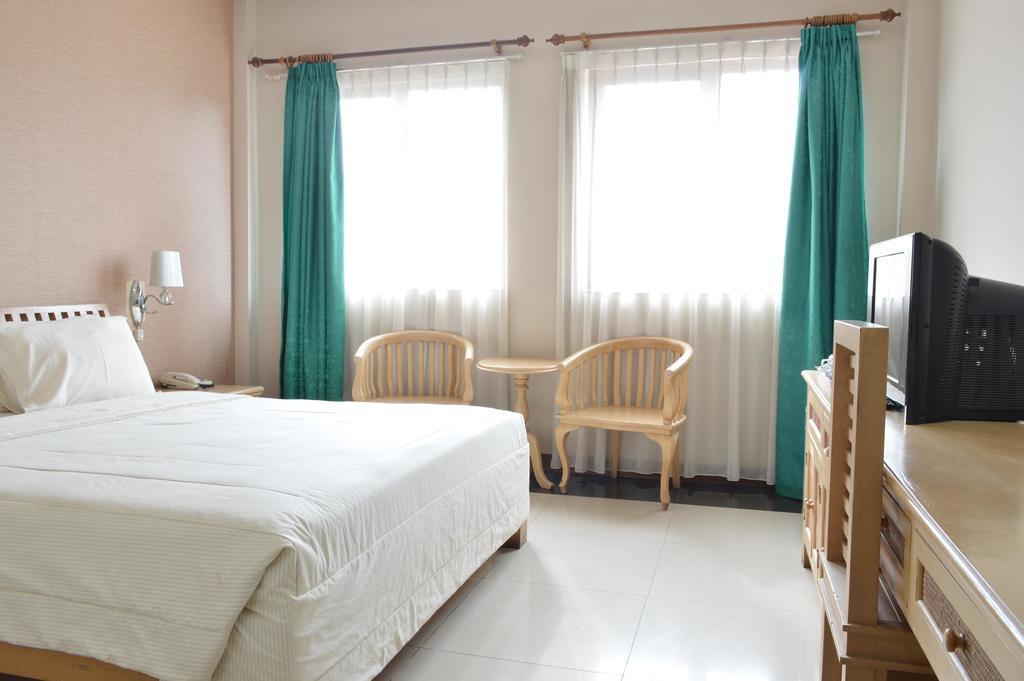 בוגור Green Wattana Hotel Sentul מראה חיצוני תמונה