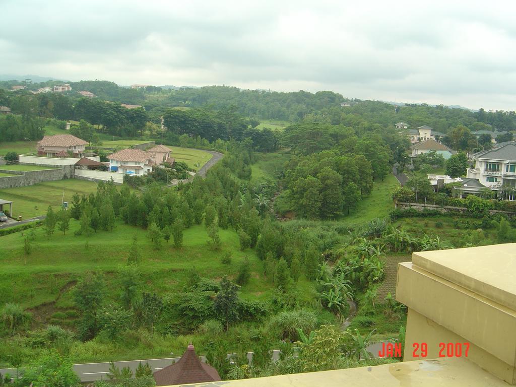 בוגור Green Wattana Hotel Sentul מראה חיצוני תמונה