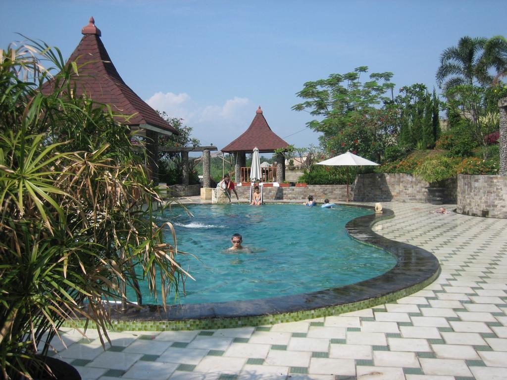 בוגור Green Wattana Hotel Sentul מראה חיצוני תמונה
