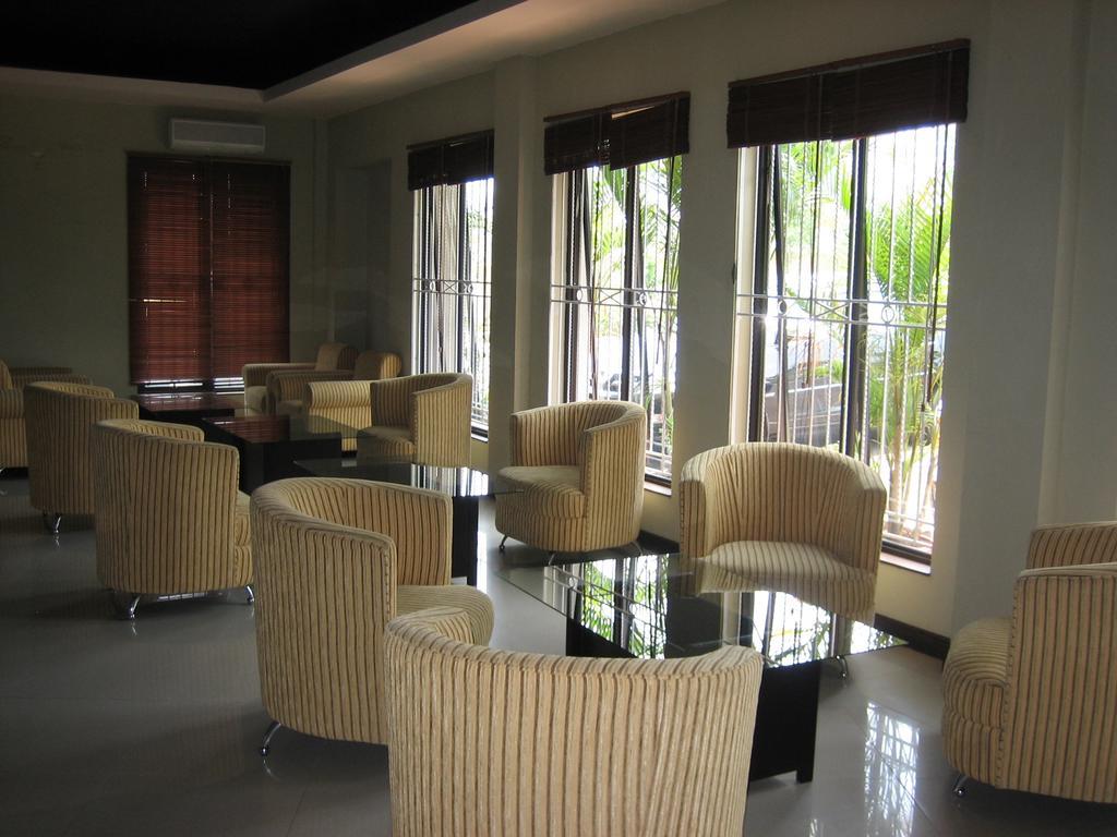 בוגור Green Wattana Hotel Sentul מראה חיצוני תמונה
