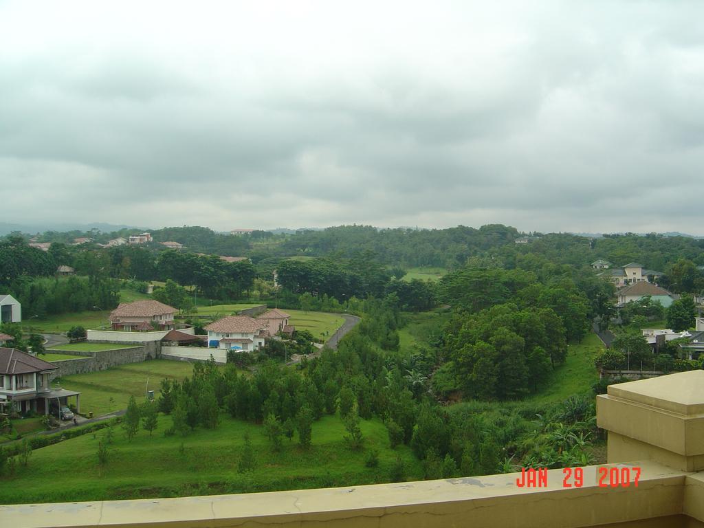 בוגור Green Wattana Hotel Sentul מראה חיצוני תמונה
