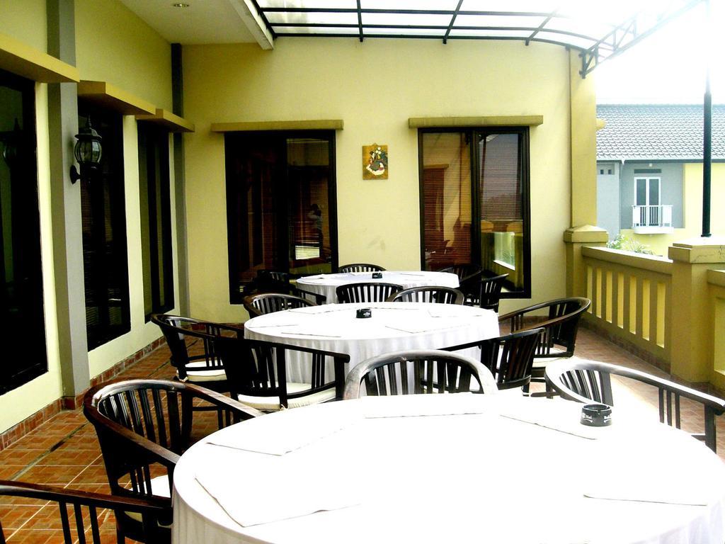בוגור Green Wattana Hotel Sentul מראה חיצוני תמונה